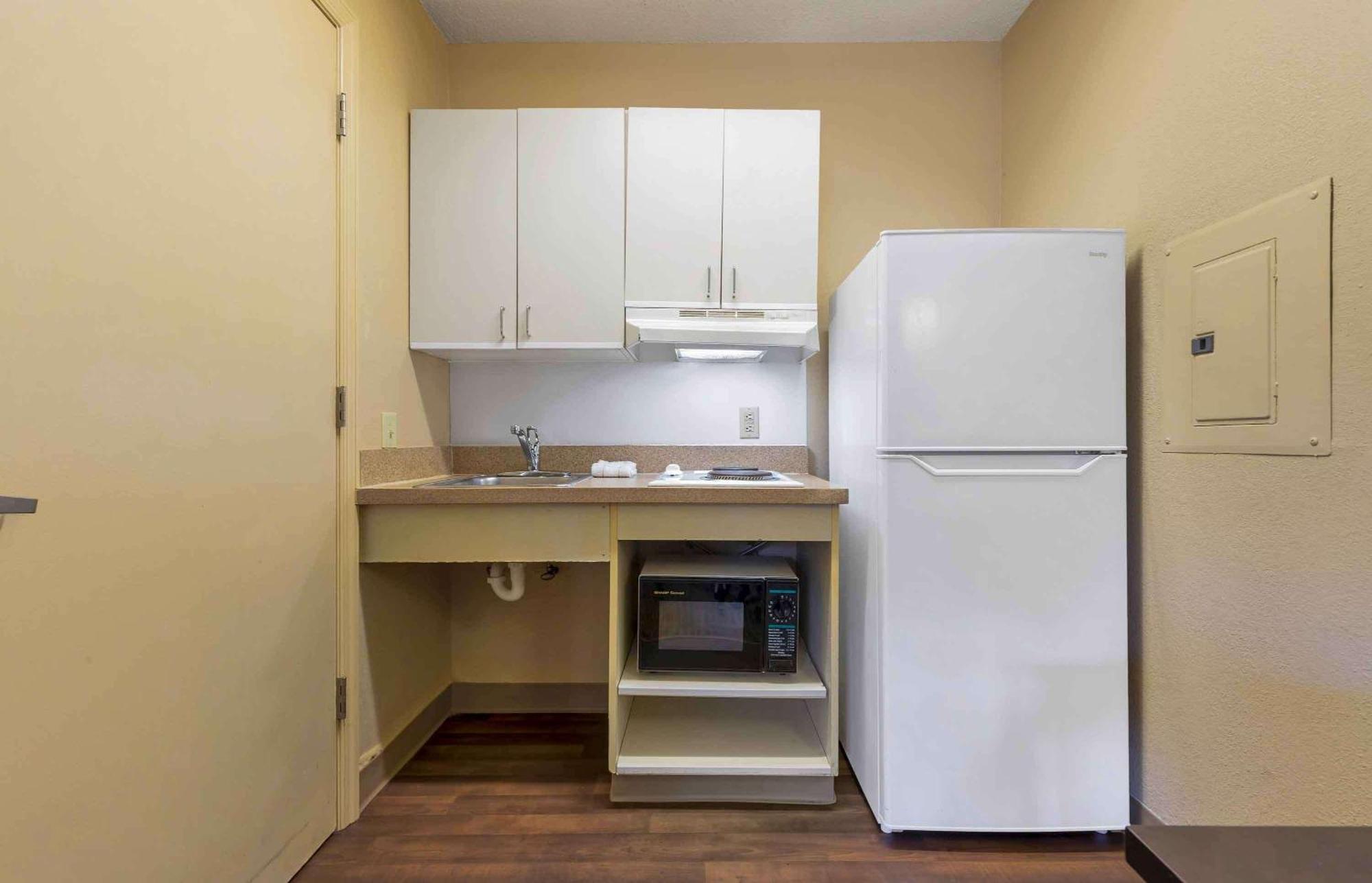 Extended Stay America Select Suites - Jacksonville Salisbury Rd Southpoint Esterno foto