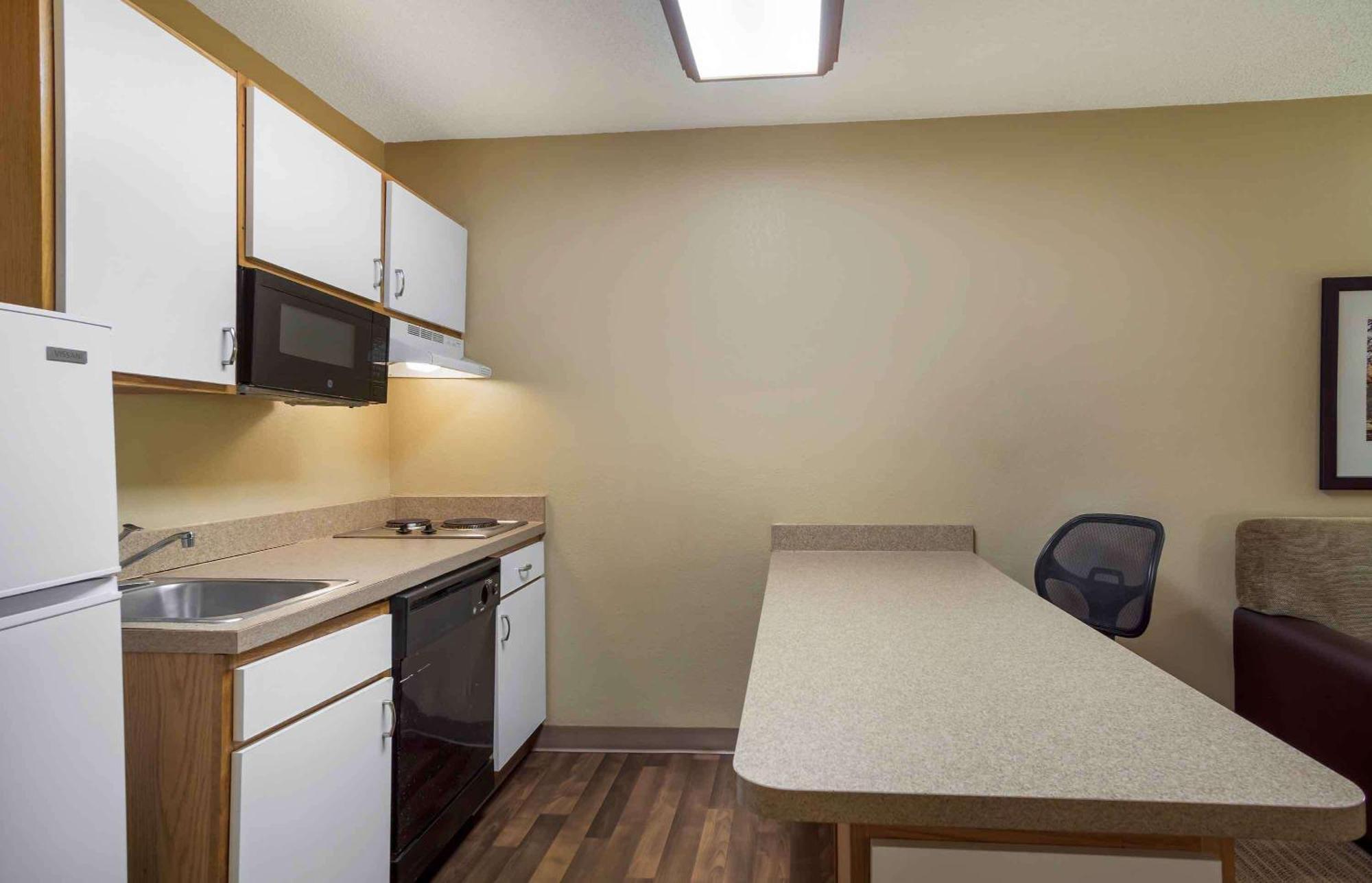 Extended Stay America Select Suites - Jacksonville Salisbury Rd Southpoint Esterno foto