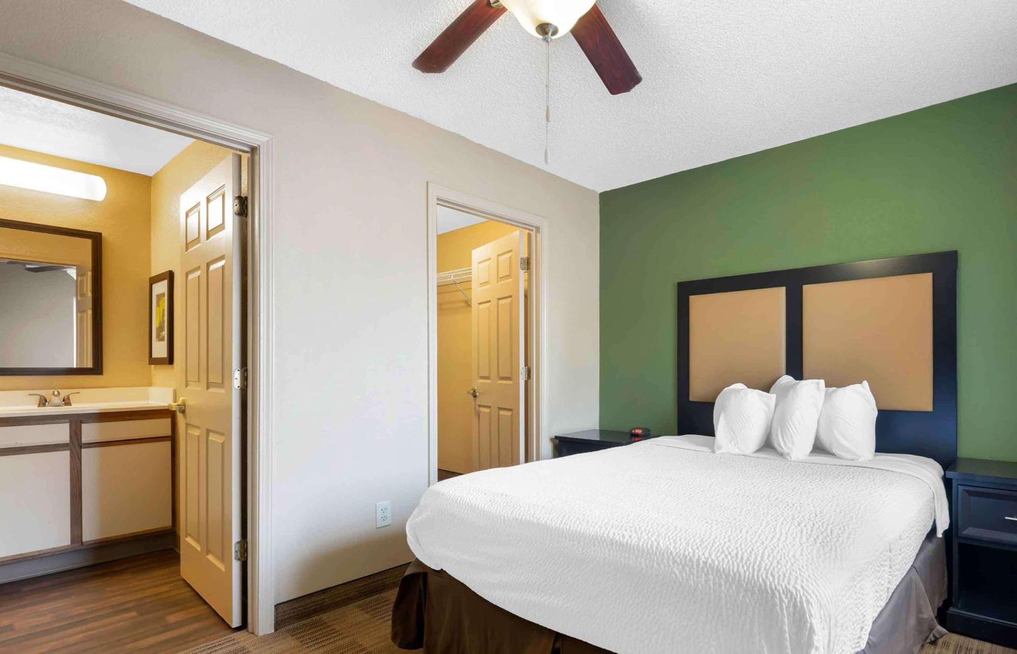 Extended Stay America Select Suites - Jacksonville Salisbury Rd Southpoint Esterno foto