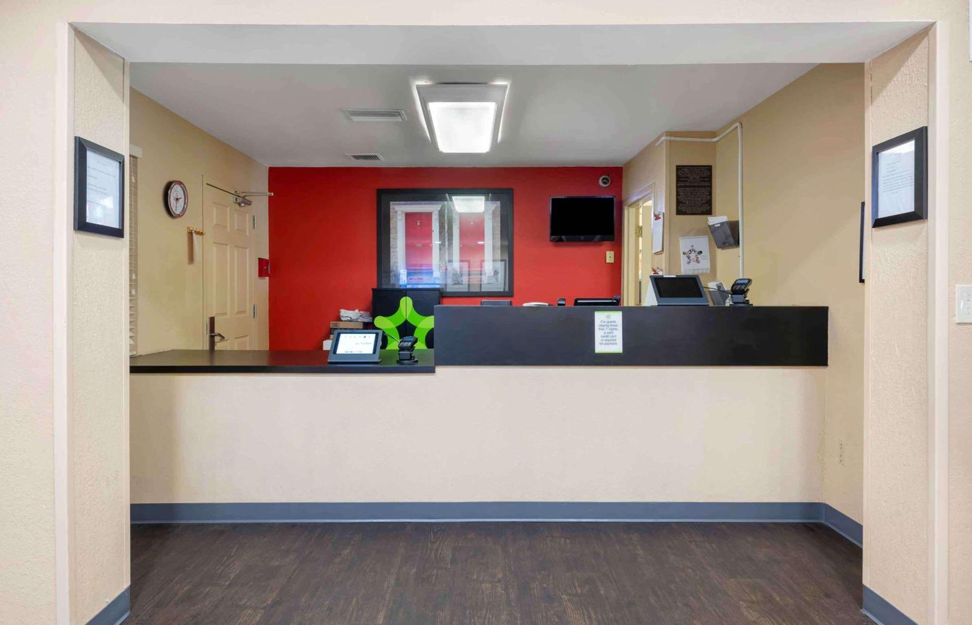 Extended Stay America Select Suites - Jacksonville Salisbury Rd Southpoint Esterno foto